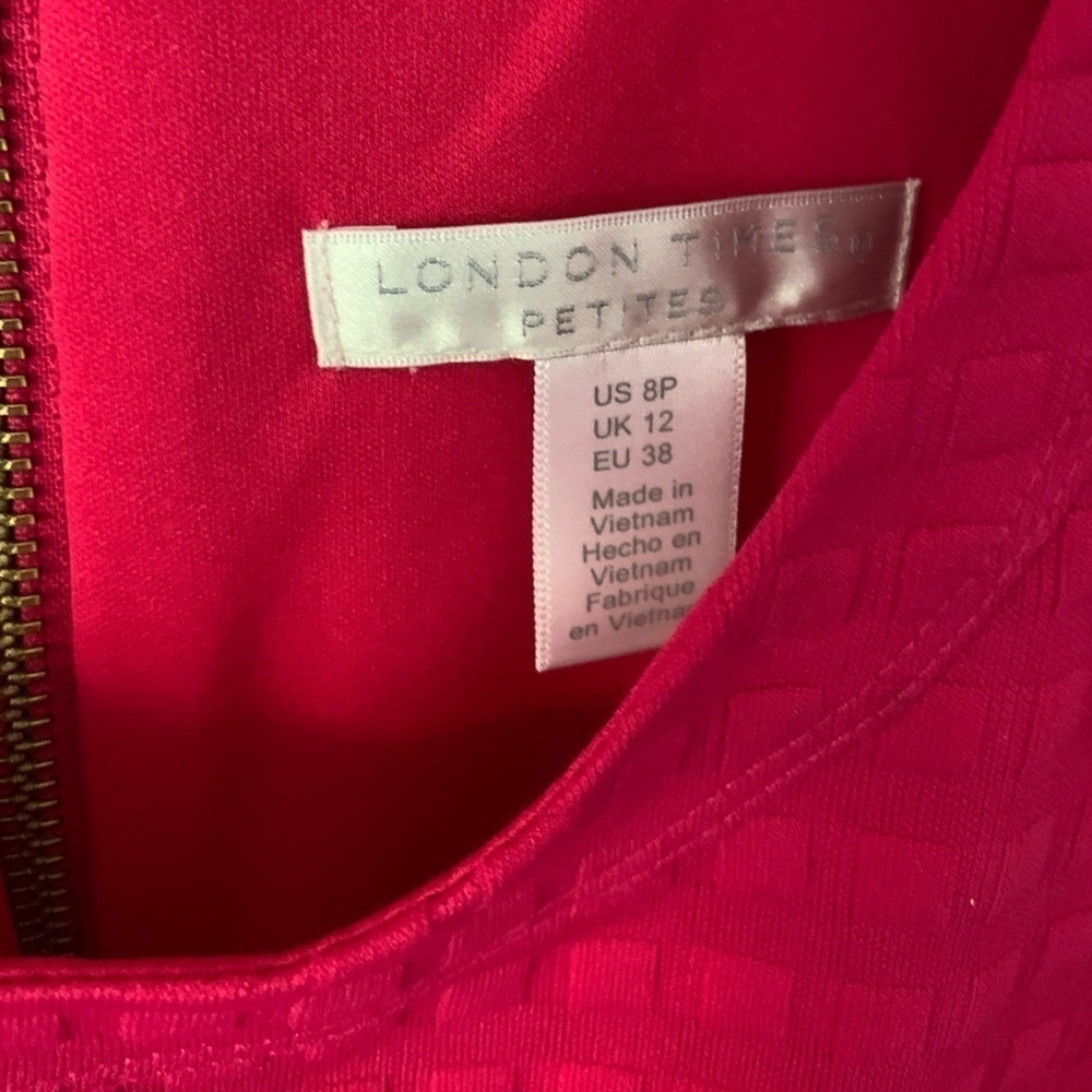 NWT Nordstrom London Times Petites Fuschia Shift Dress in Size 8P - Picture 3 of 10